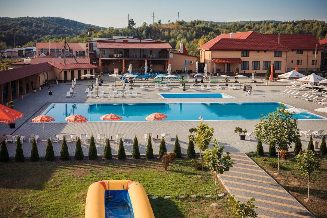 Illara Spa Hotel Irshava Exteriér fotografie