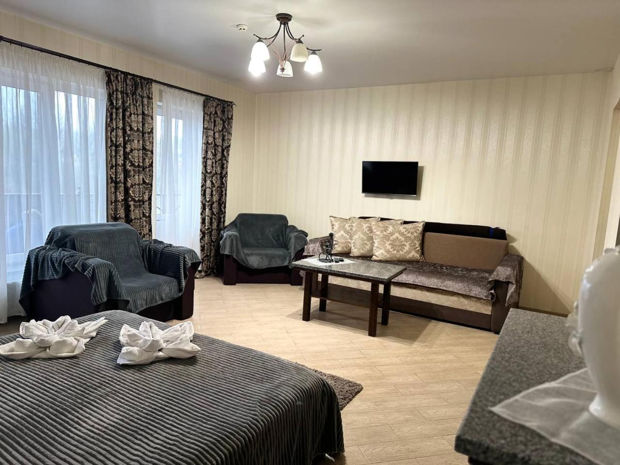 Illara Spa Hotel Irshava Exteriér fotografie